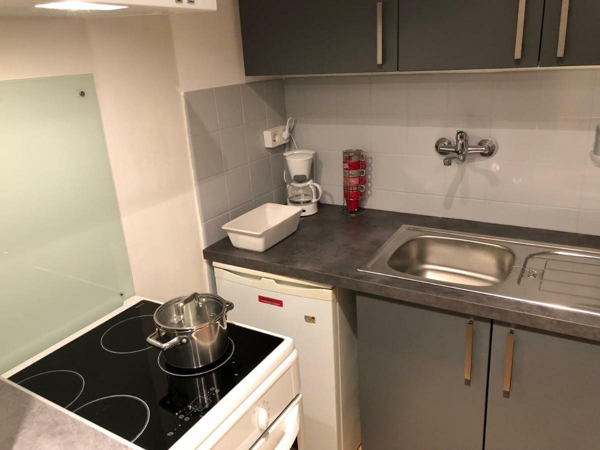 Appartement F1 Terrasse Hydromassage Led, Colmar A 5min, Calme